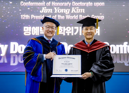 YU conferred an honorary doctorate to KIM Yong, former president of World Bank
